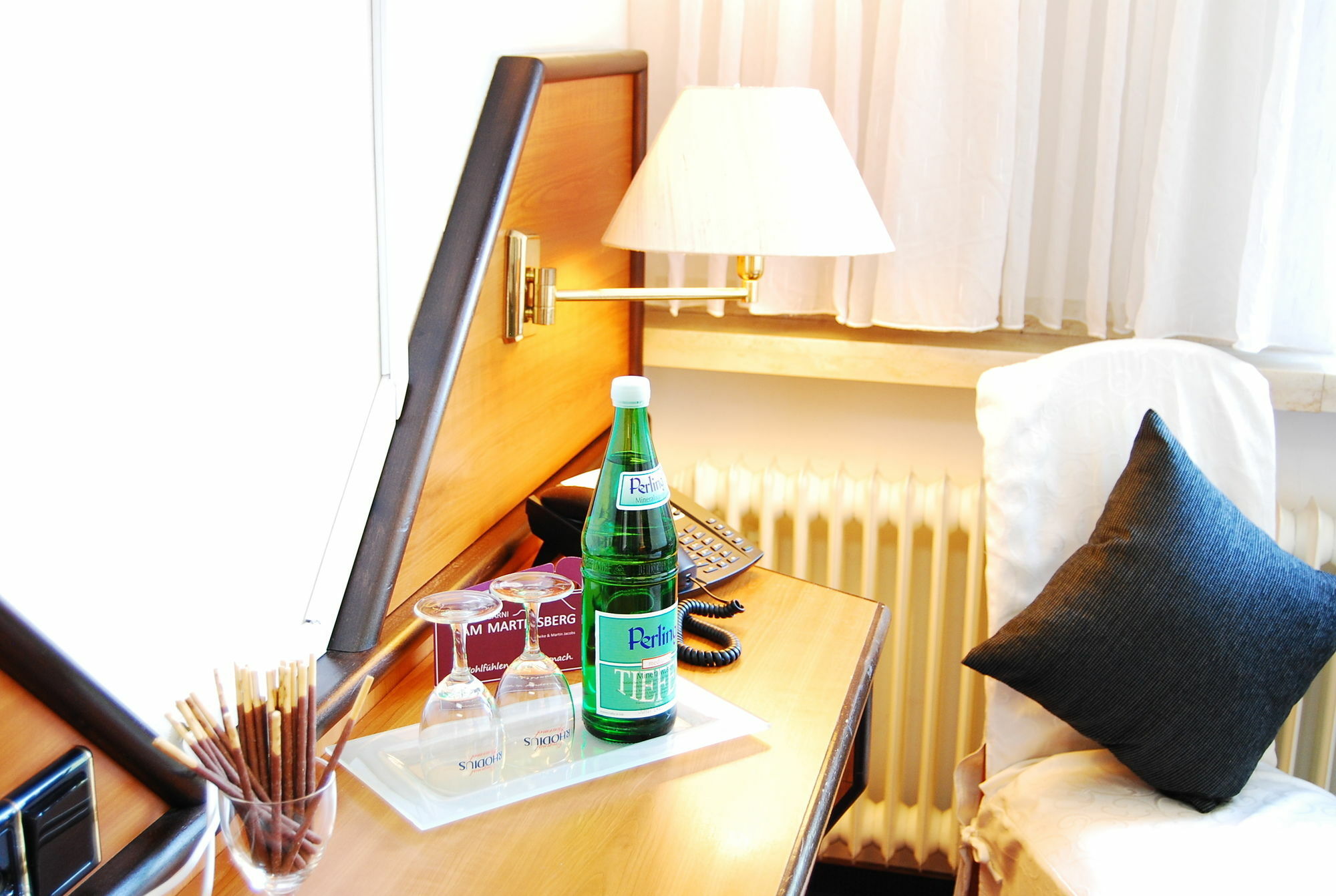 Hotel Am Martinsberg Андернах Экстерьер фото